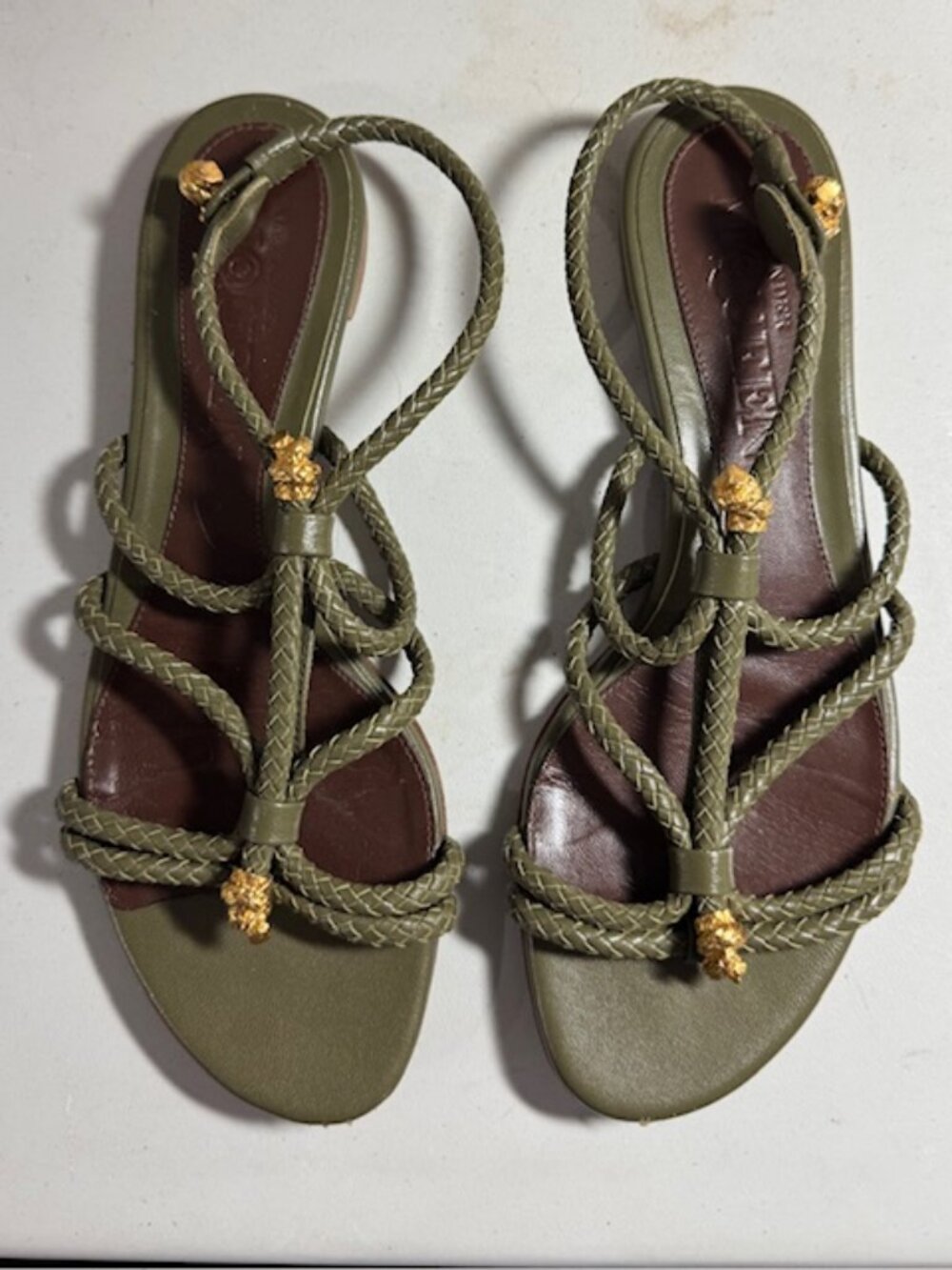 Alexander McQueen Couture Olive Green Leather Flat Sandals sz 37 Made in Italy